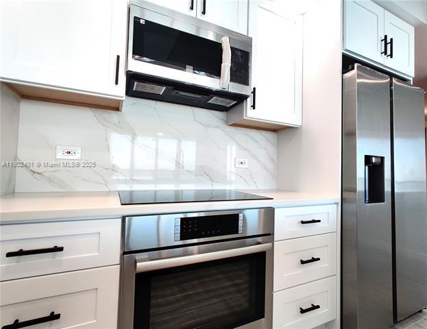 Building Photo - 888 Biscayne Blvd