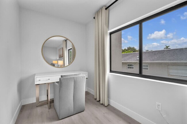 Building Photo - 2951 NW 13th St