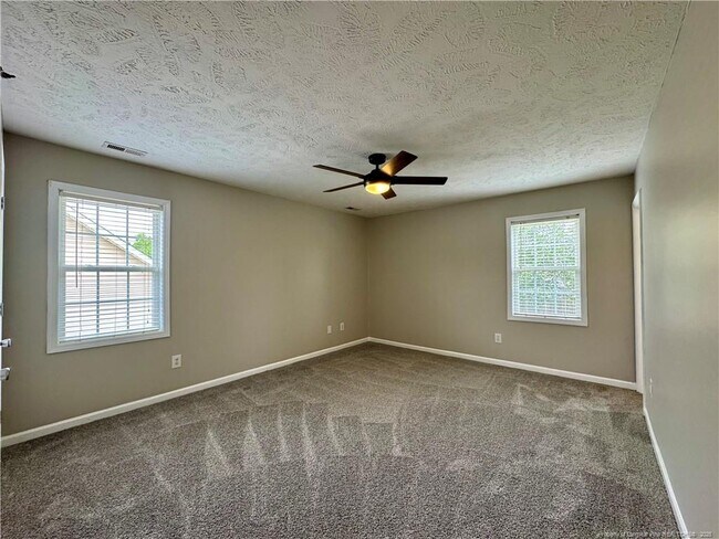 Building Photo - 2613 Gressitt Point lane