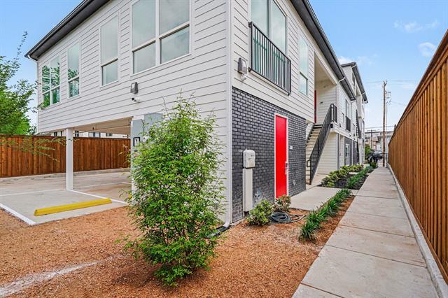 Building Photo - 2217 N Fitzhugh Ave