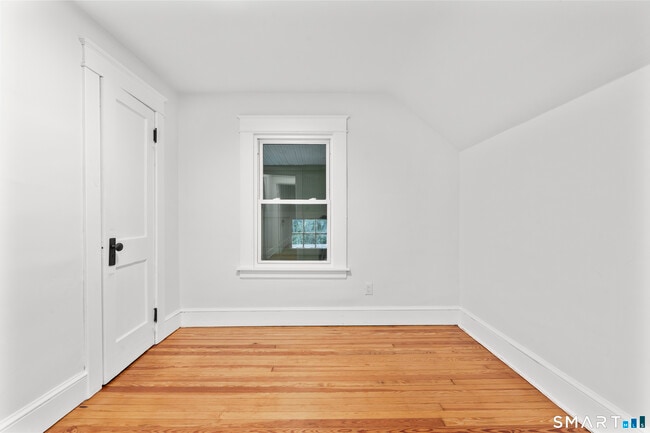 Building Photo - 37 Gridley St