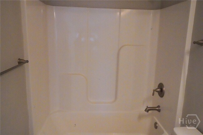 Building Photo - 103 Spoonbill Cir