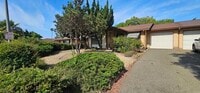 Building Photo - 1527 Temple Heights Dr