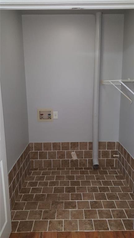 Building Photo - 3885 Waterford Dr