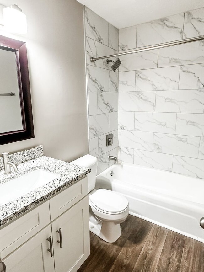 Interior Photo - Bell View at Northshore