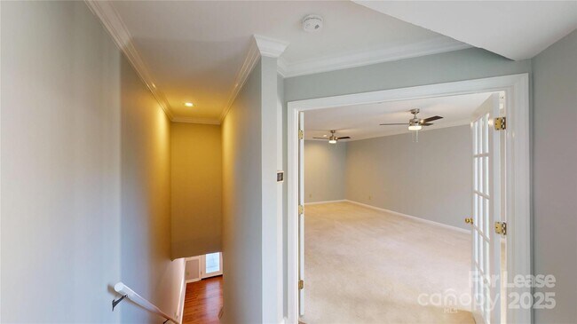 Building Photo - 414 Clarkson Green St