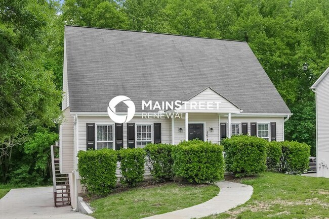 Building Photo - 3 Bedroom Pet-Friendly Home in Winston-Salem, NC with Main Street Renewal