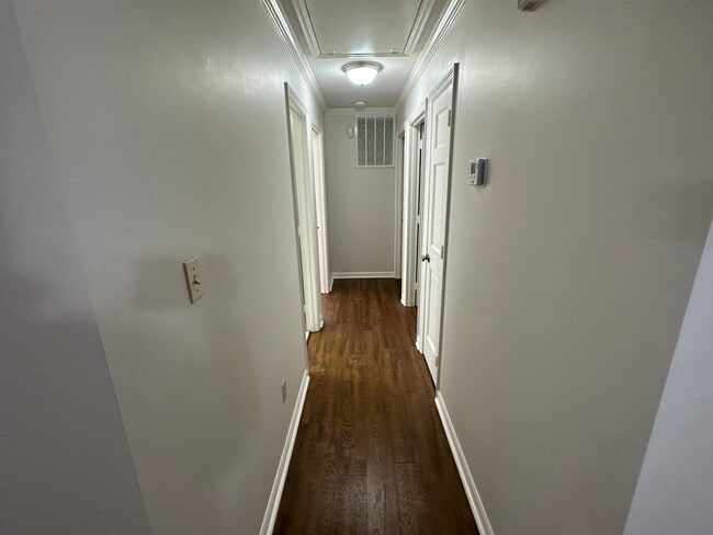 Hallway - 2810 Falcon Ln