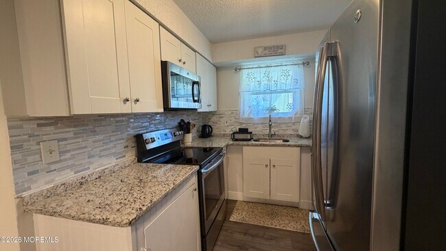 Building Photo - 69 Wharfside Dr