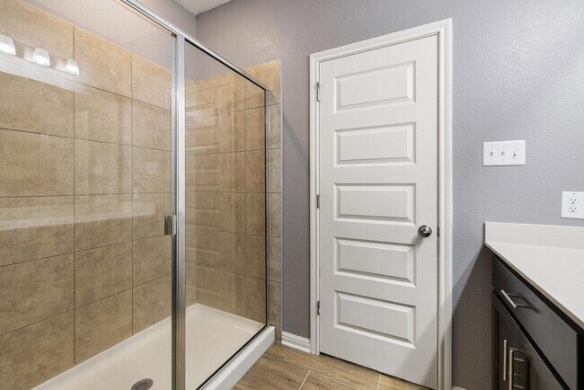 Building Photo - 236 El Dorado Rd