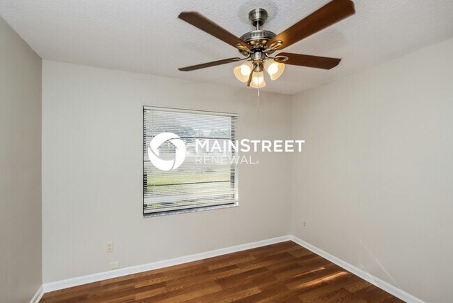 Building Photo - 3 Bedroom Pet-Friendly Home in PALM BAY, F...