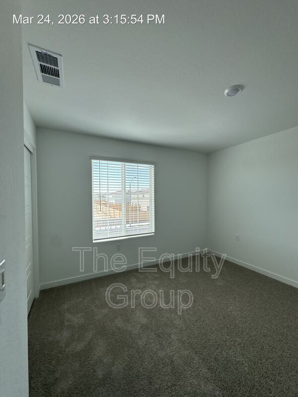 Building Photo - 2440 S Aubree St