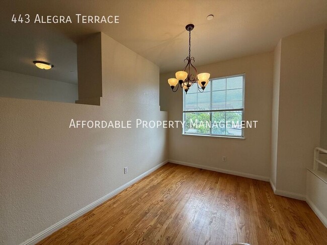 Building Photo - 443 Alegra Terrace