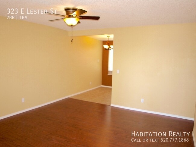 Building Photo - 2Bed/1Bath University Area, Triplex at Sug...