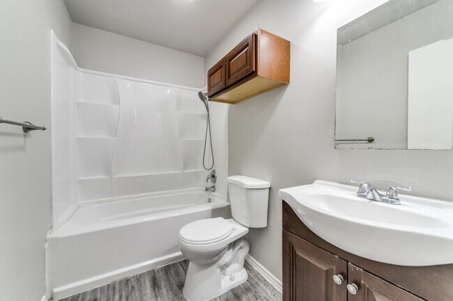 Building Photo - 3-BEDROOM IN HUNTERS CHASE, NORTHSIDE ISD