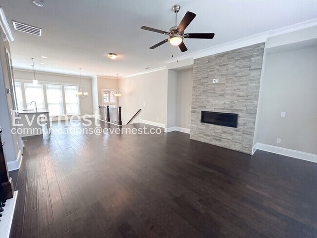 Building Photo - Luxury Living at its Finest: Stunning 3-Bedroom Townhouse in Townsend at Lenox Park / No Pets All...