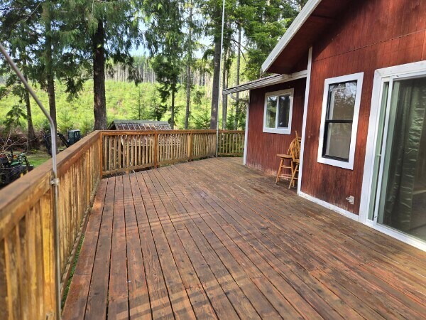 Huge Wrap Around Deck - 26147 Port Gamble Rd NE