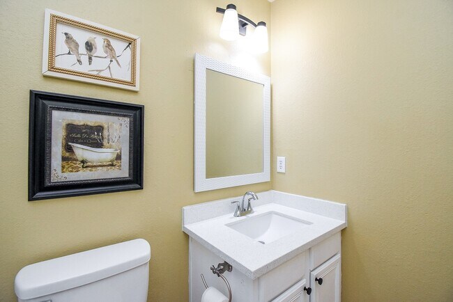 Building Photo - 19822 Breezy Cove Ct