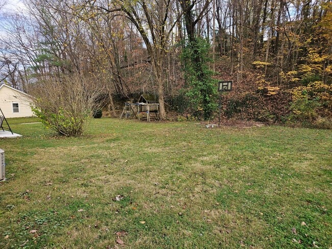 Building Photo - Single Family Rental Home - 2BR-1BA - New ...