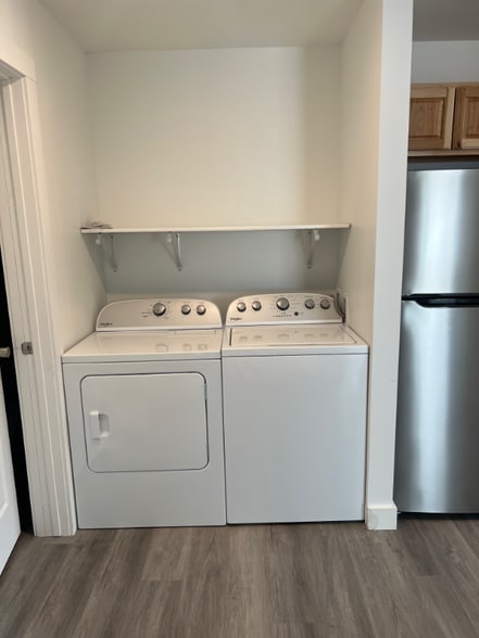 Building Photo - 115 Skeels Ave