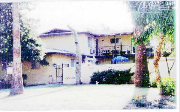 Building Photo - Tomahawk Lodge