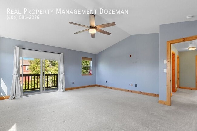 Building Photo - 971 Longbow Ln