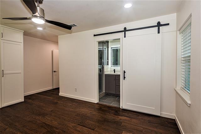 Building Photo - 206 S Dorothy Dr