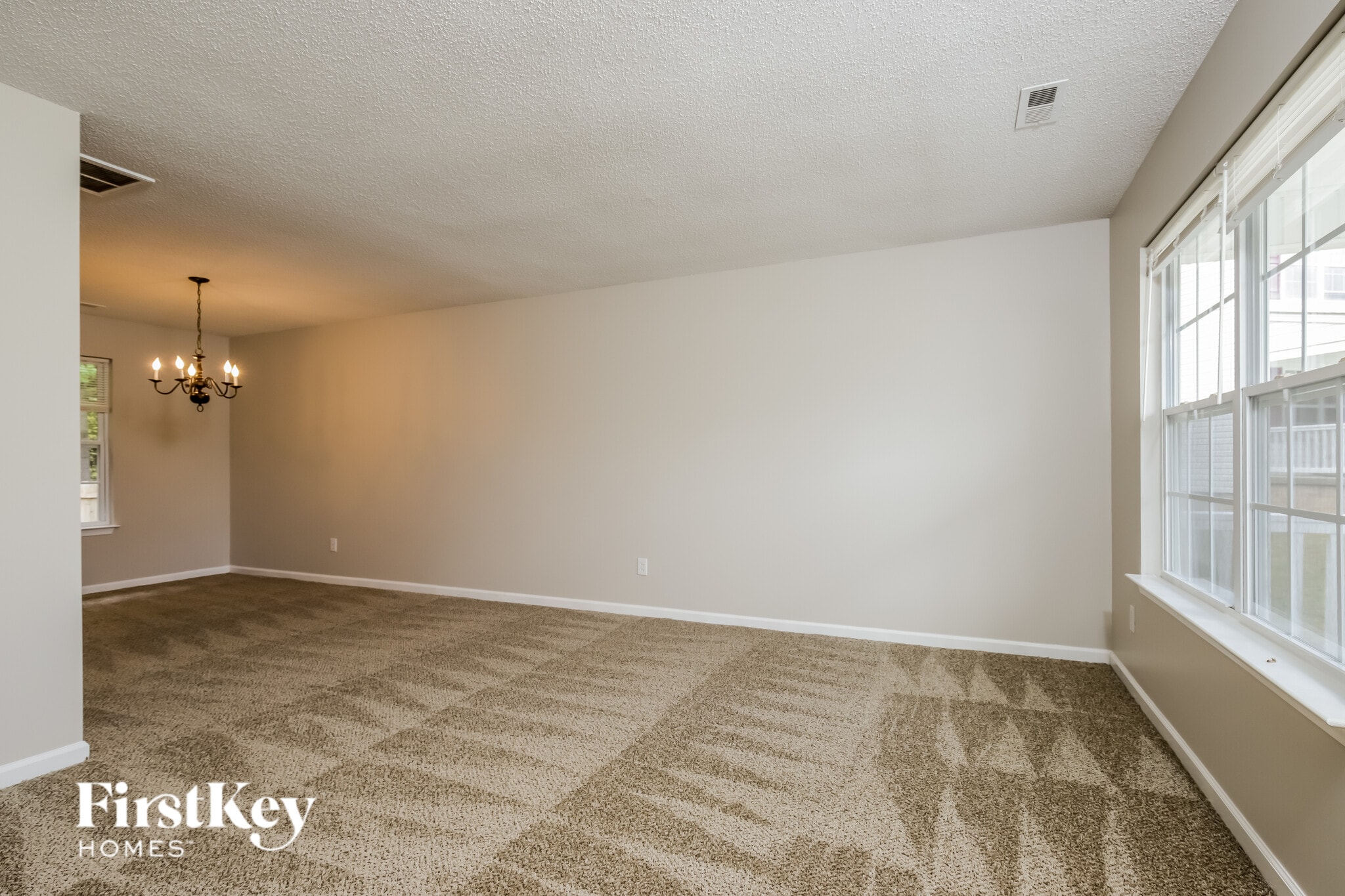 Building Photo - 120 Wheaton Crest Ct