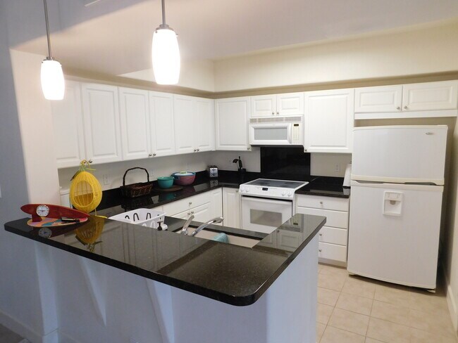 Building Photo - 92-1025 Koio Drive #F  - MH - 30