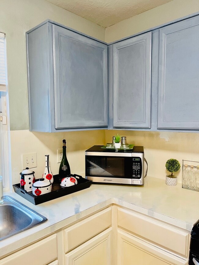 Building Photo - 118 Willoughby Ct