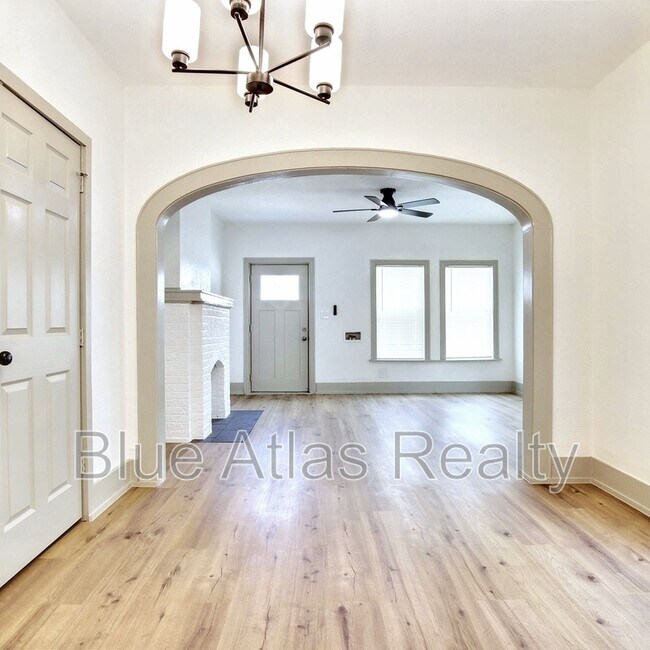 Building Photo - 2936 Purington Ave