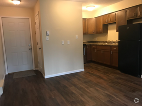 Building Photo - 1 Bed 1 Bath unit with Patio