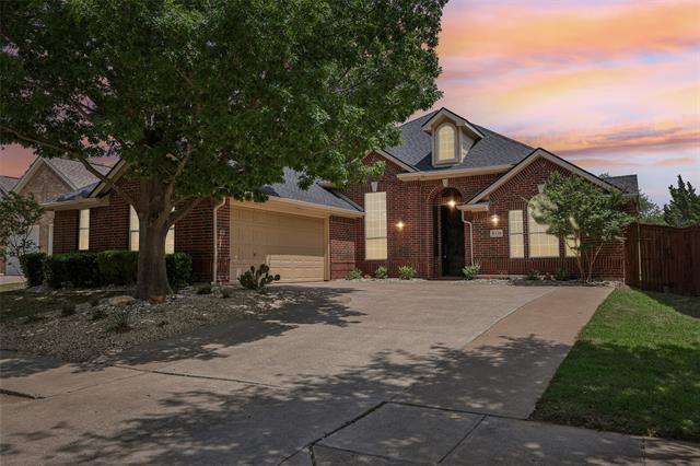 Building Photo - 8330 Elena Dr