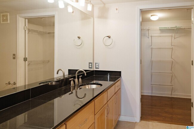 Building Photo - 2020 5th Ave S