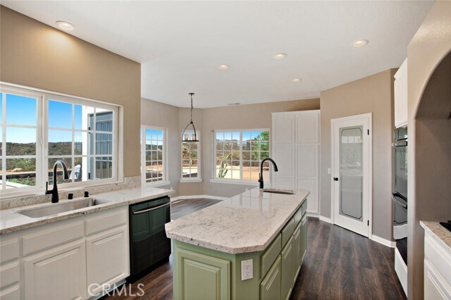 Building Photo - 35700 Trabuco Dr