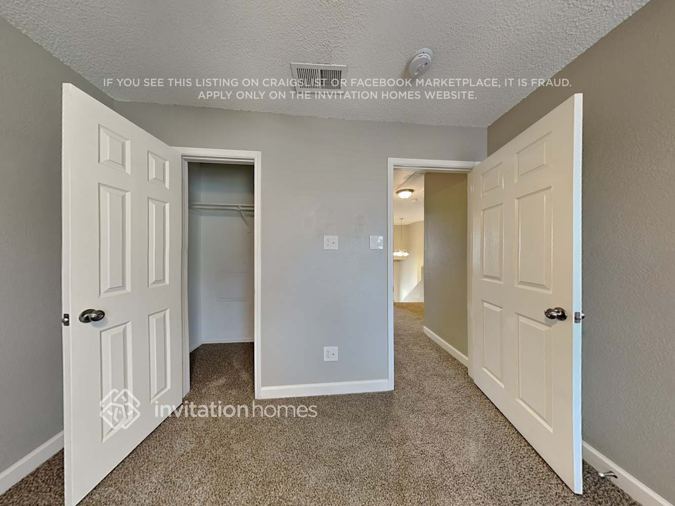 Building Photo - 7992 Roundtable Rd