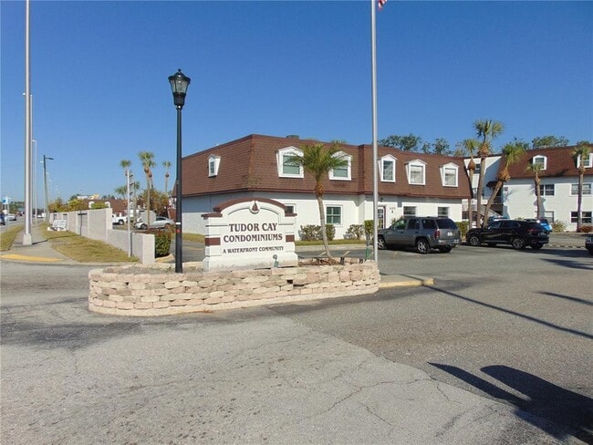 Primary Photo - 9005 Tudor Dr