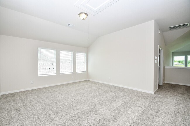 Building Photo - 5838 Wayne Wy