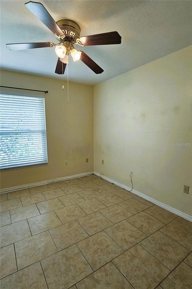 Building Photo - 4330 Tahitian Gardens Cir