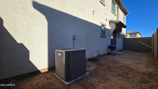 Building Photo - 4242 S 58th Dr