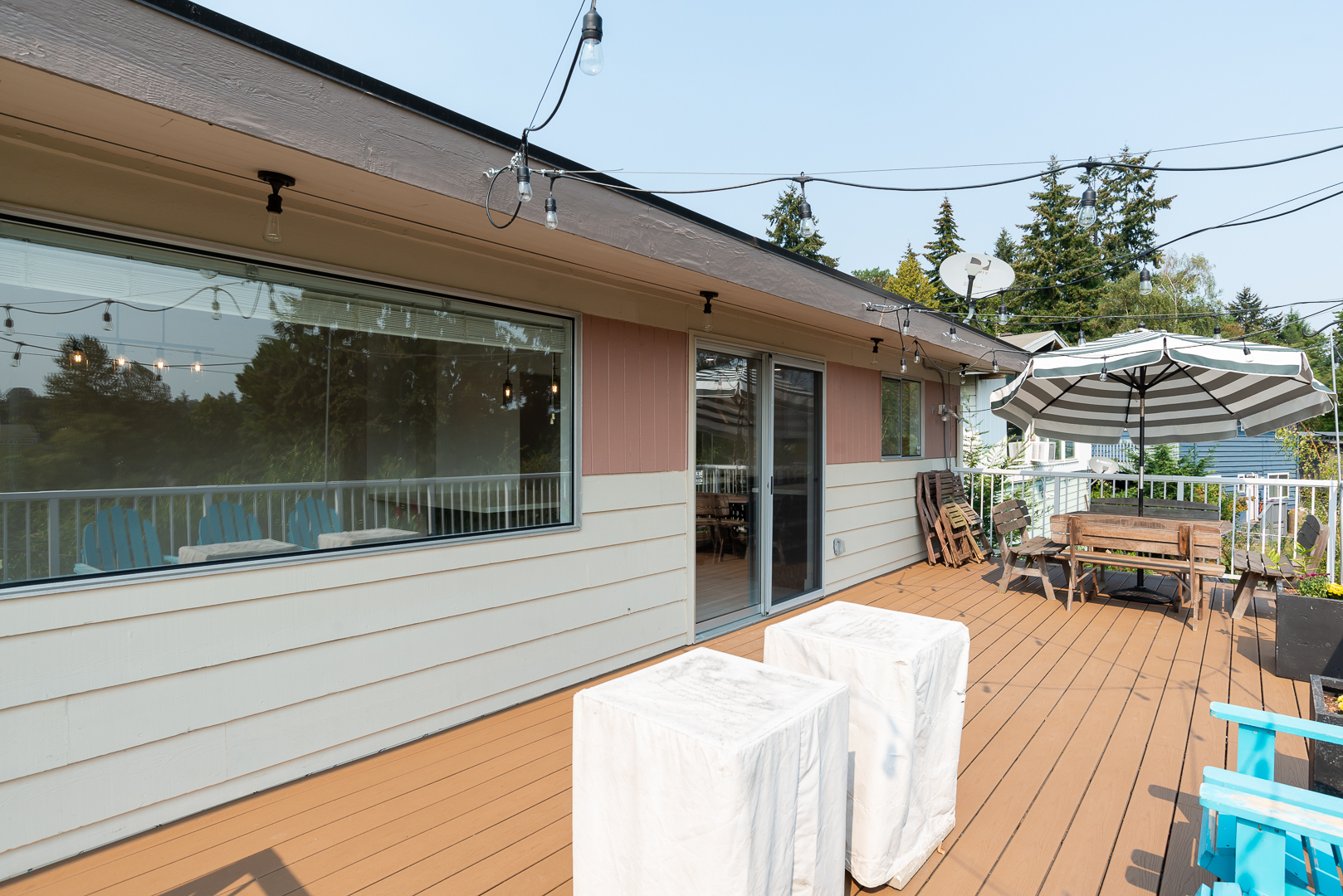 Building Photo - 10242 32nd Ave SW