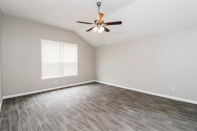 Building Photo - 305 Arbor Glen Dr