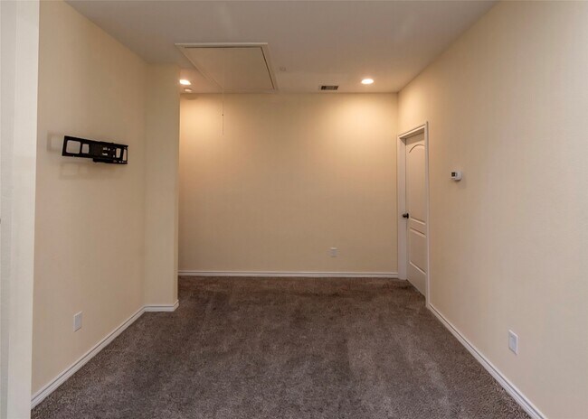 Building Photo - 12608 Ashford Shadow