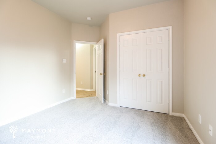 Building Photo - 13106 Ryaneagles Dr