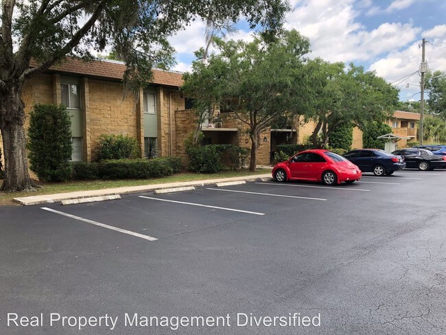 Building Photo - 1302 NE 33rd Ave