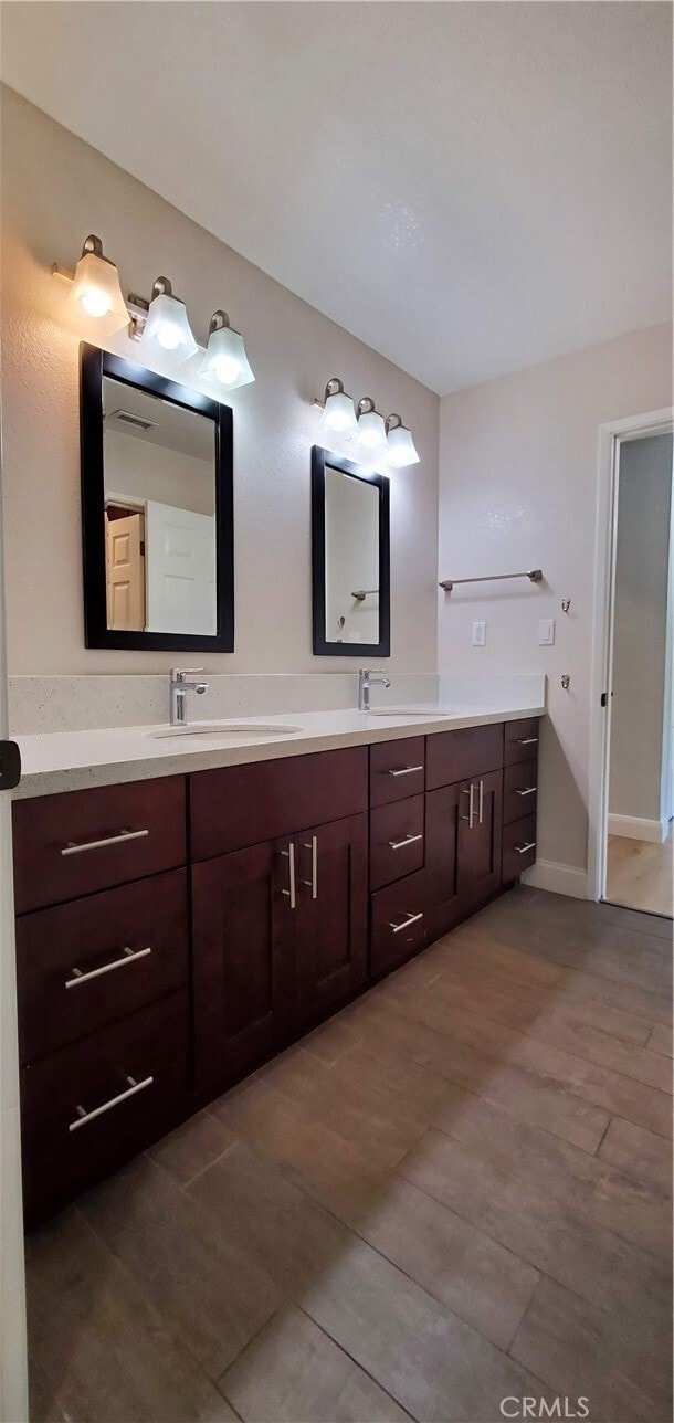 Building Photo - 30082 Ave Elegante