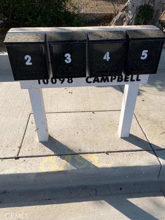 Building Photo - 10098 Campbell Ave