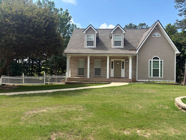 Building Photo - New For Rent in Pinson!