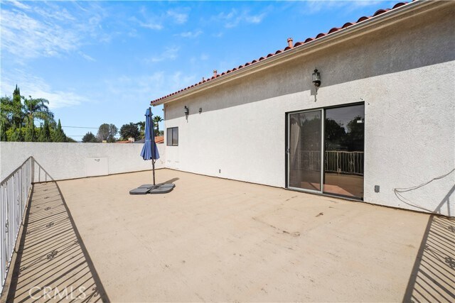 Building Photo - 16304 Community St