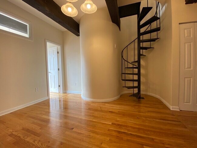 Building Photo - 12 Stoneholm St